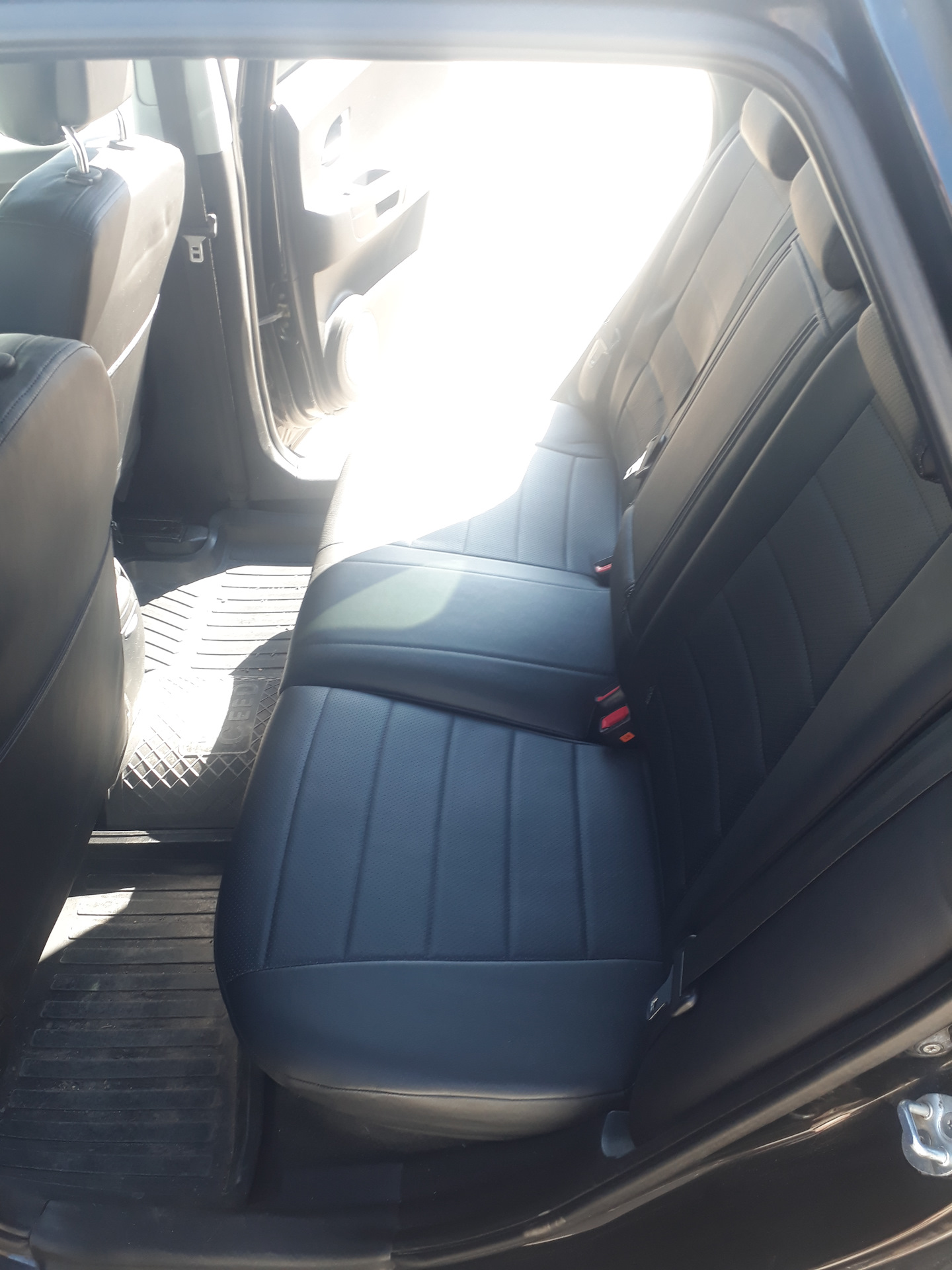 Замена топливного фильтра — KIA Ceed (1G), 1,6 л, 2009 года | своими ...