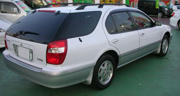 Nissan Cefiro Wagon 2000