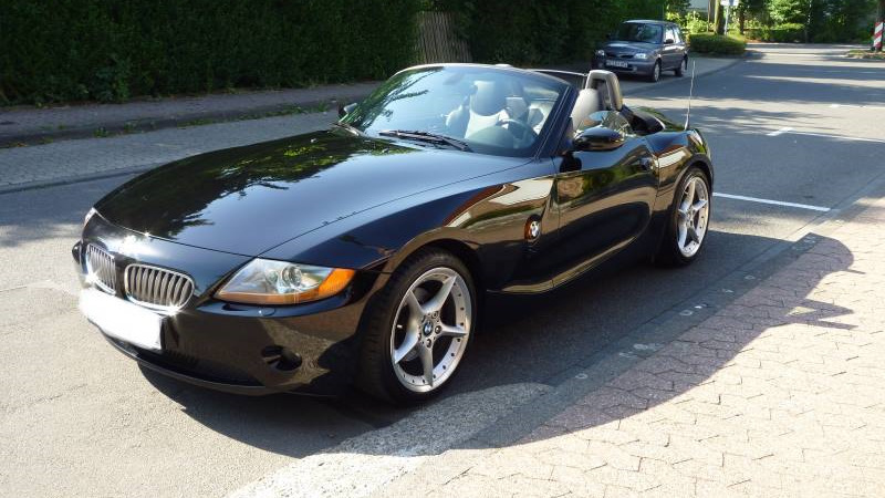 BMW z4 черная