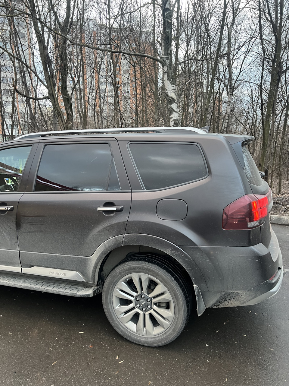 Photo from the logbook KIA Mohave (HM2)