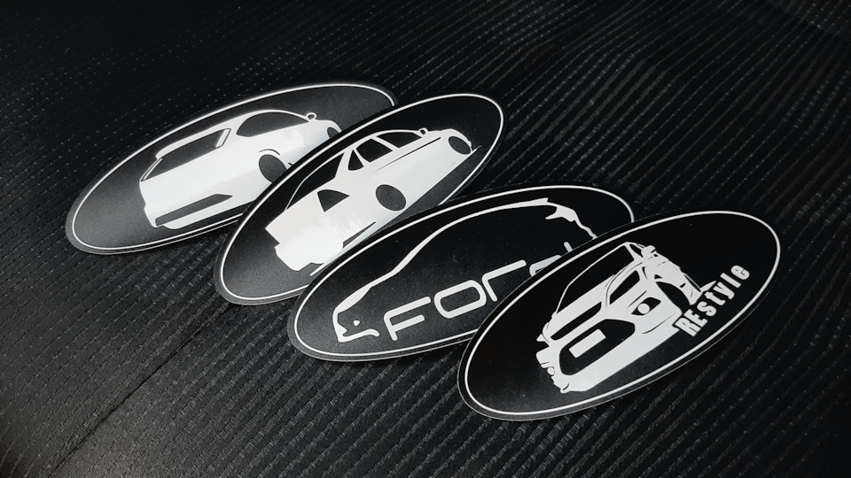 Наклейки на эмблему Форд на Ford Focus Hatchback II, Ford Focus ...