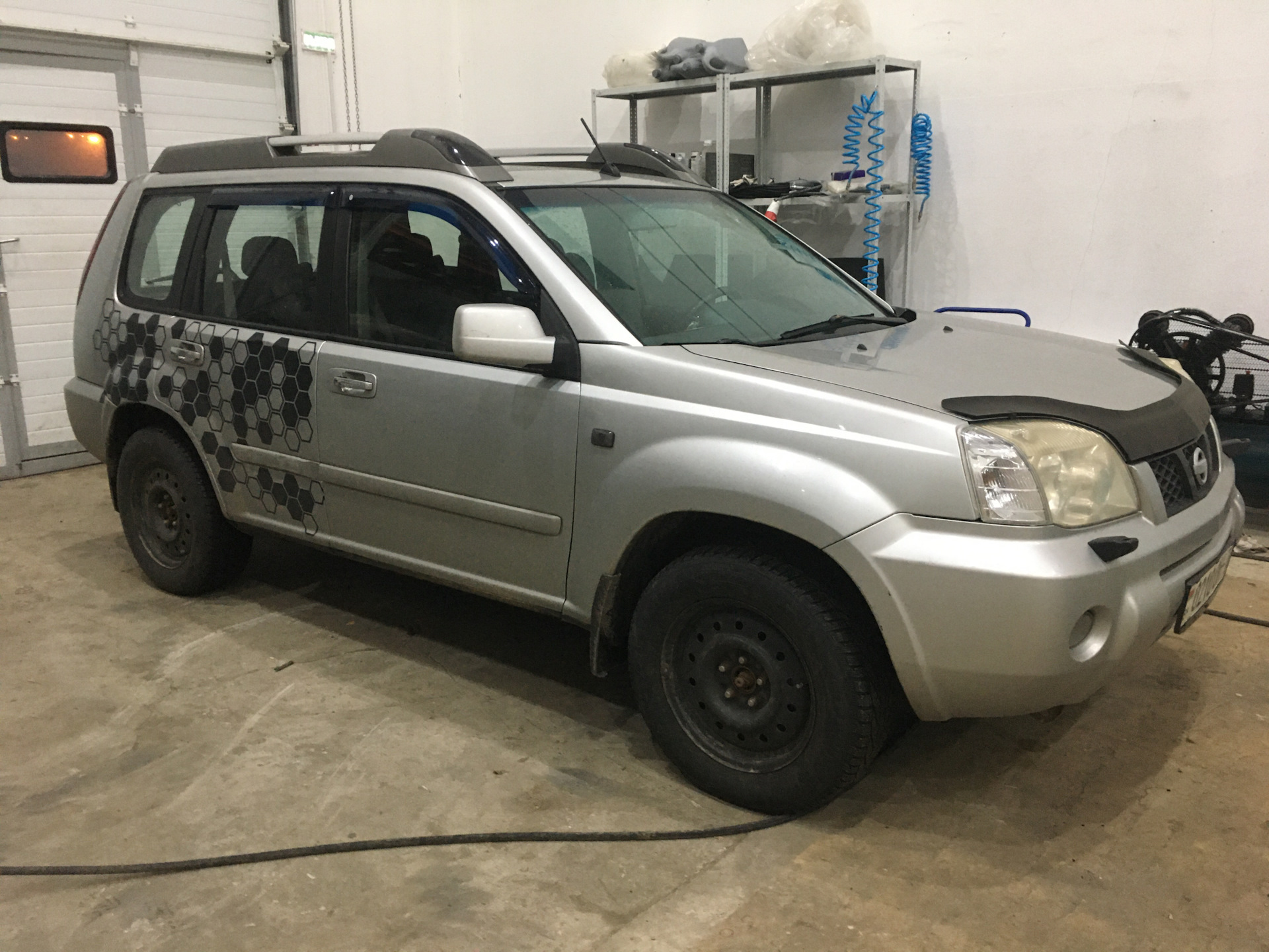 примечание в русском языке. как пишется обжег руку.