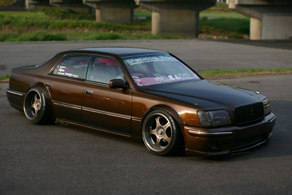 Toyota Crown Majesta VIP