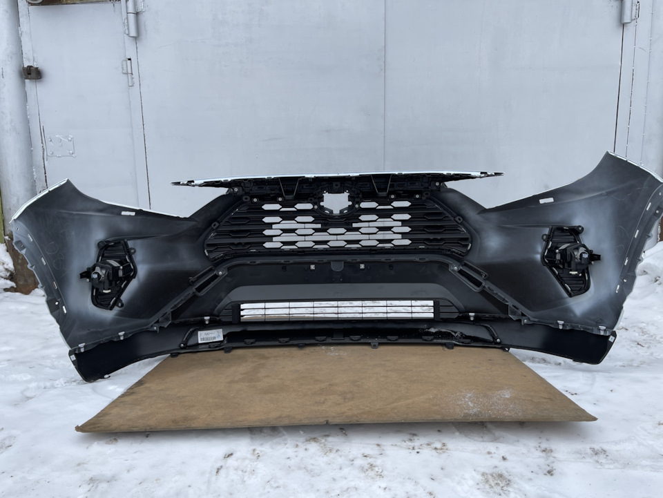 Передний бампер на Toyota RAV4 (5G). | 70 000 ₽ в городе Сургут | DRIVE2