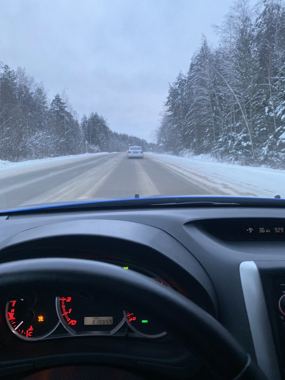 В отпуск на машине зимой. Покатушки. Приключения в -30 по трассе. — Subaru  Impreza (GE, GH), 2 л, 2007 года | путешествие | DRIVE2