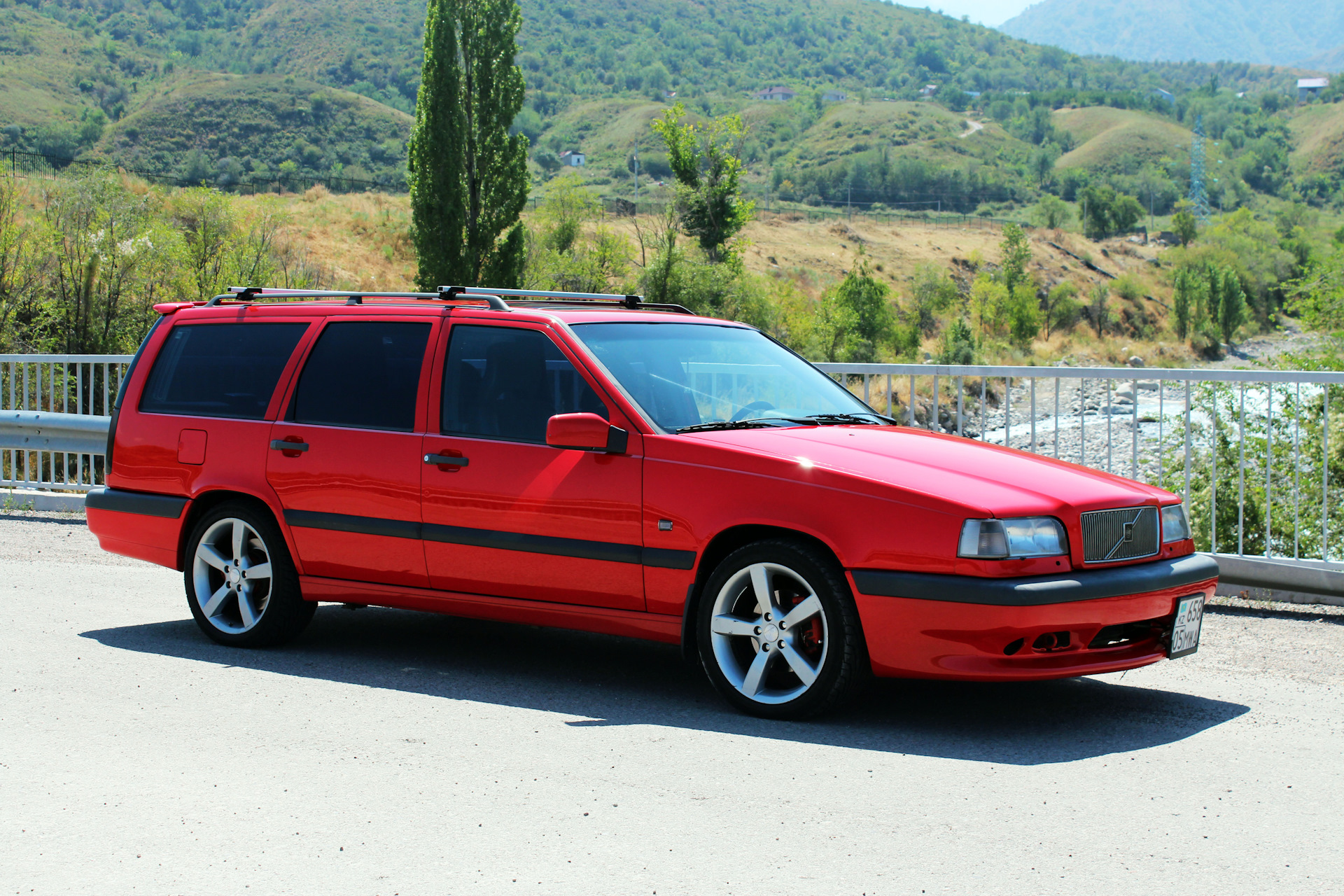 Volvo 850