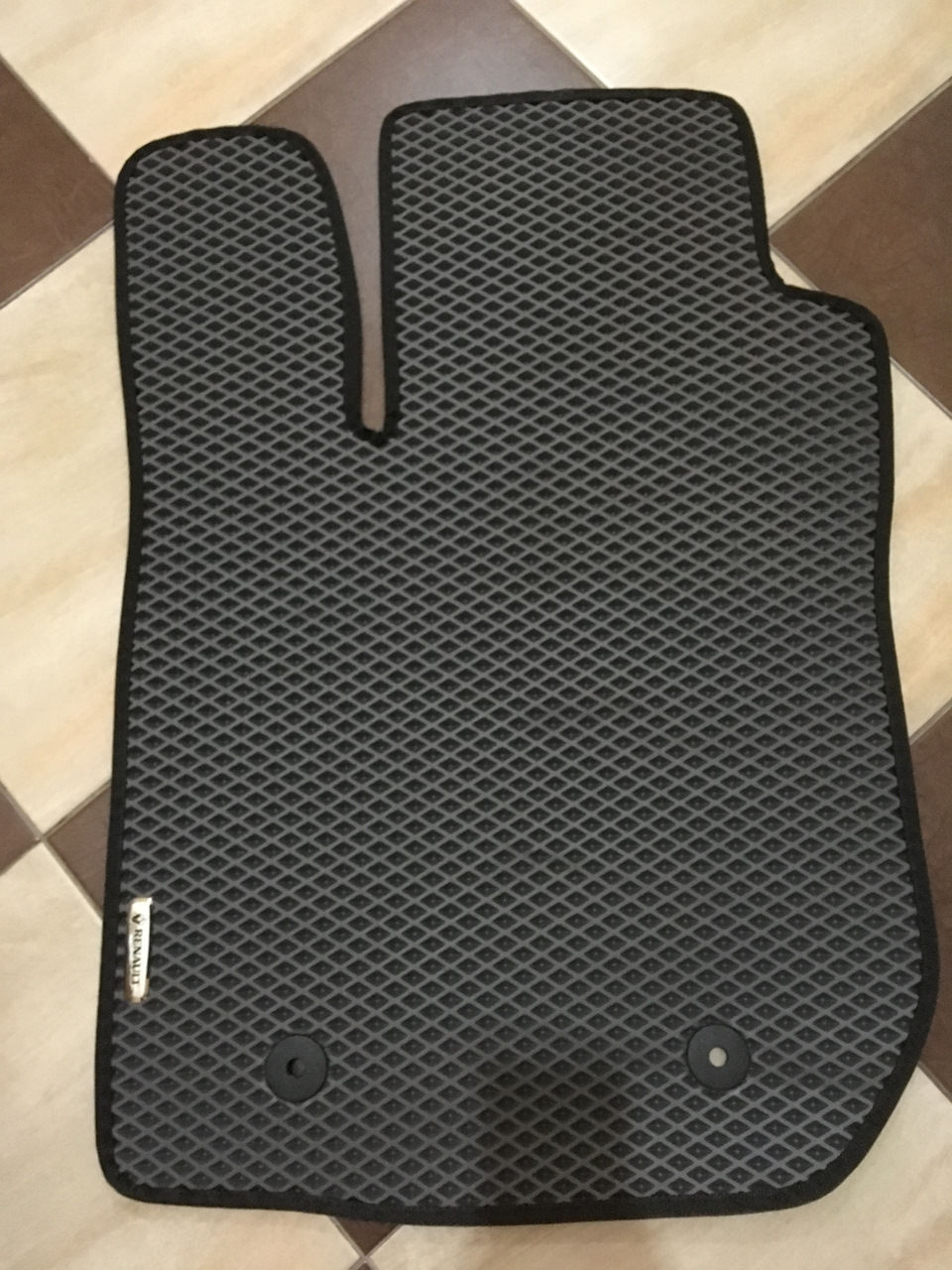 Течь клапанной крышки — Toyota Corolla (110), 1,3 л, 1999 года | своими ...