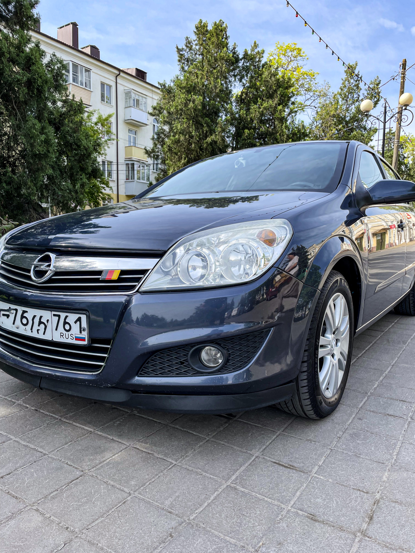 😱🚘Немецкий флаг на авто? ШОК или норма?😱🚘 — Opel Astra H, 1,6 л, 2007  года | аксессуары | DRIVE2