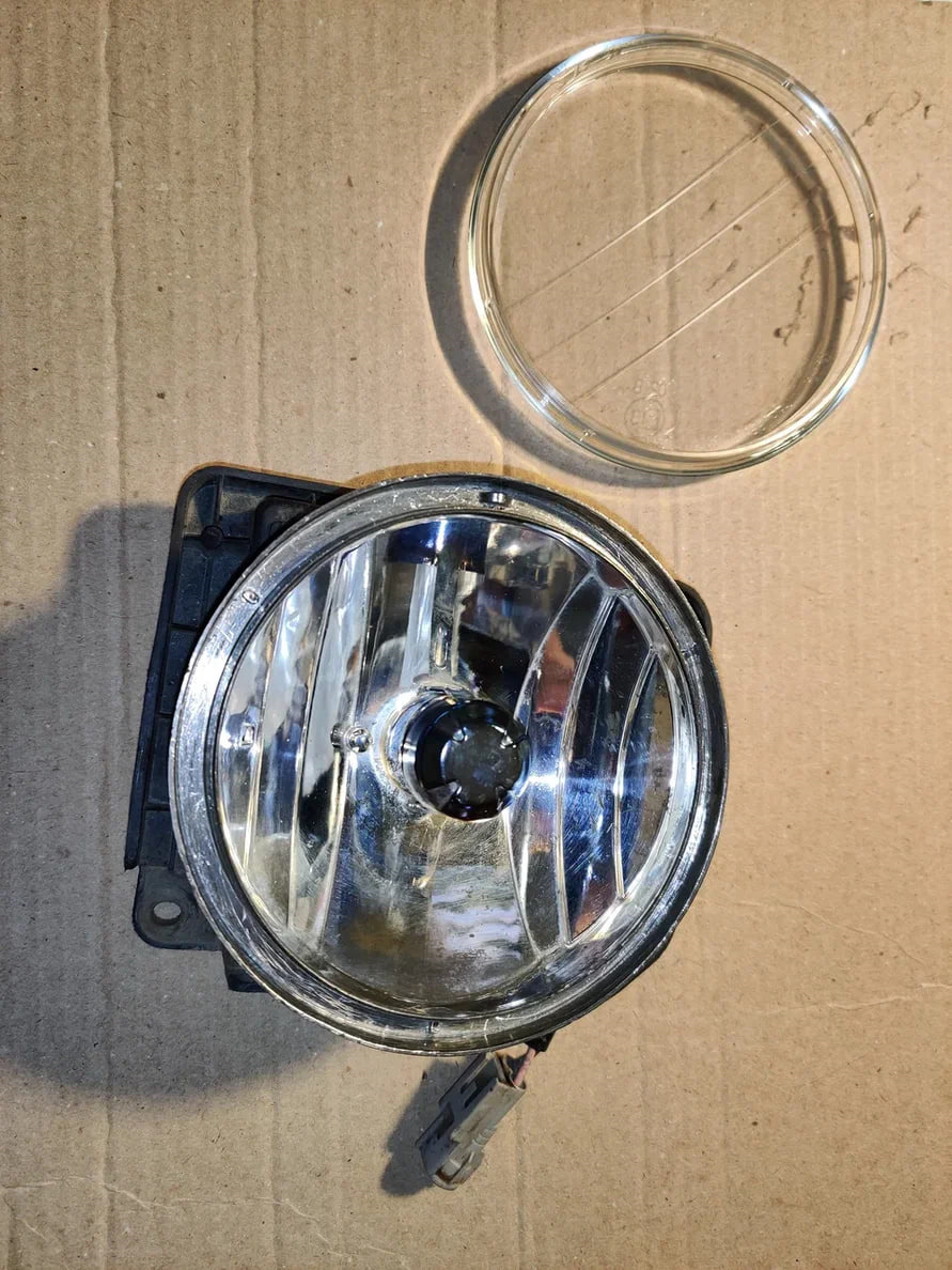 Замена стекла ПТФ — Subaru Impreza (GD, GG), 2 л, 2005 года | своими ...