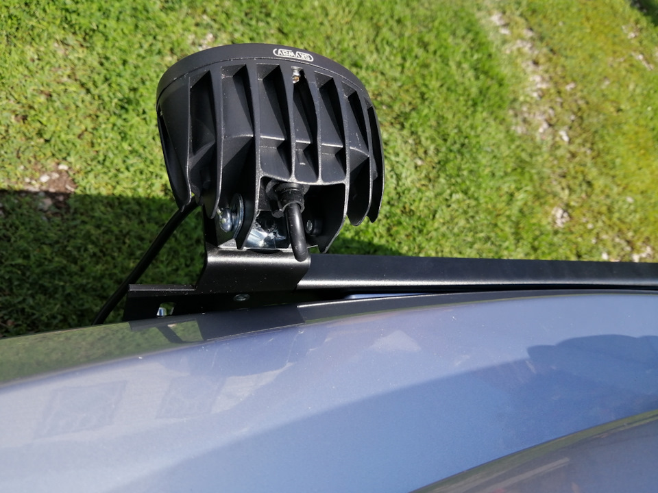 xrGK kwCZerbUiW VO4Nc28GcoA 960 крепление противотуманок на номер