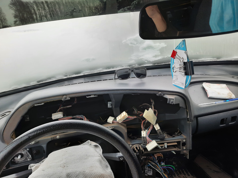 Замена радиатора отопителя и краника отопителя. — Lada 2114, 1,6 л ...