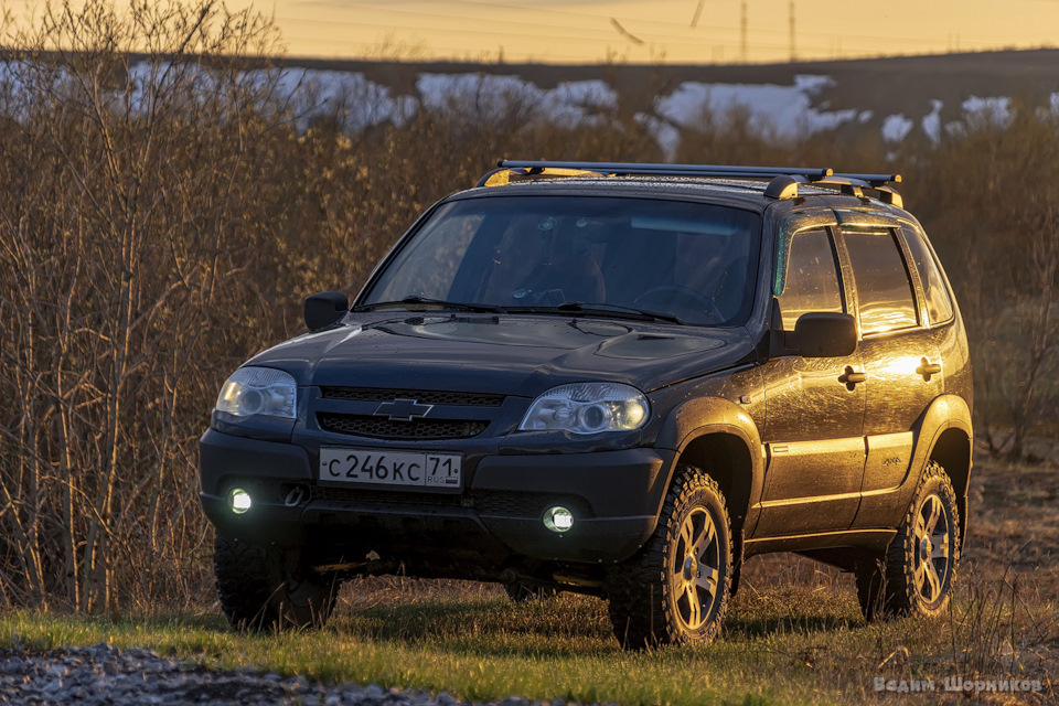 Установка поперечин АПС — Chevrolet Niva, 1,7 л, 2011 года | аксессуары ...