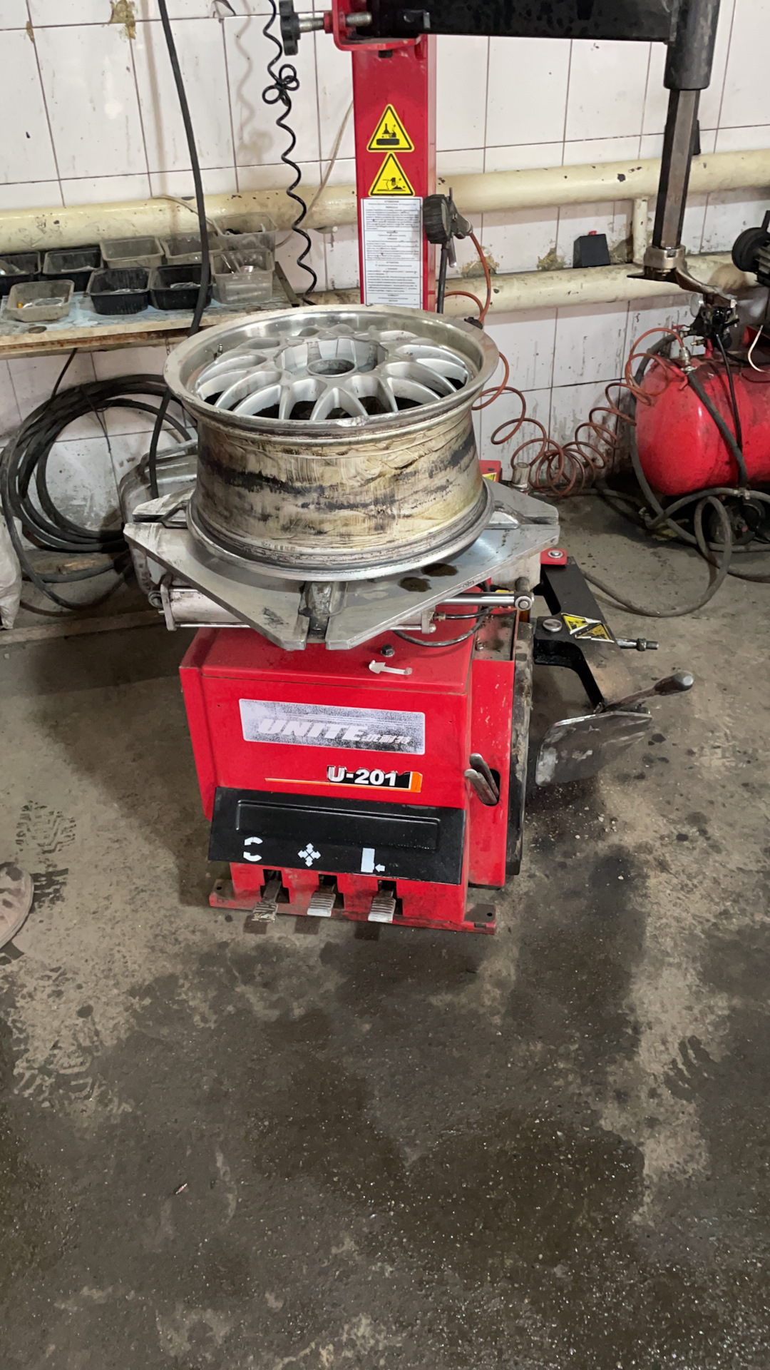 Геометрия колёс + шиномонтаж + карандаши — BMW 3 series (E46), 2,8 л ...