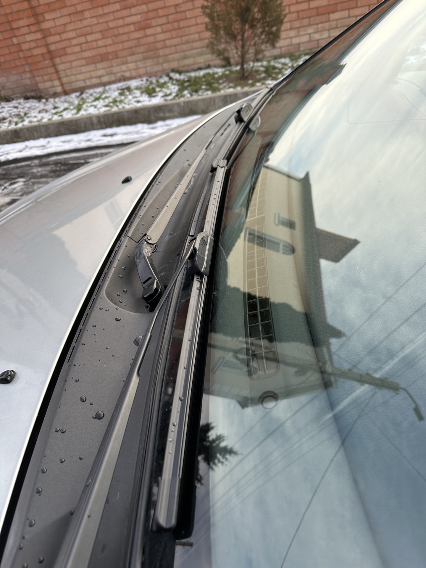 Дворники, полировка фар, бронь — Toyota Corolla (120), 1,6 л, 2006 года ...