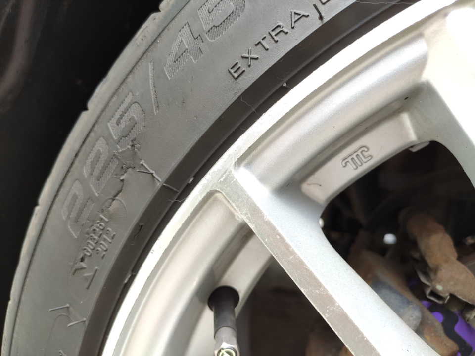 Чем отремонтировать боковой порез об бордюр? — Opel Astra J, 1,6 л ...