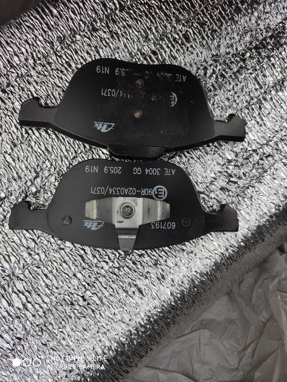 Снятие переднего бампера форд куга — Ford Kuga (1G), 2,5 л, 2012 года ...