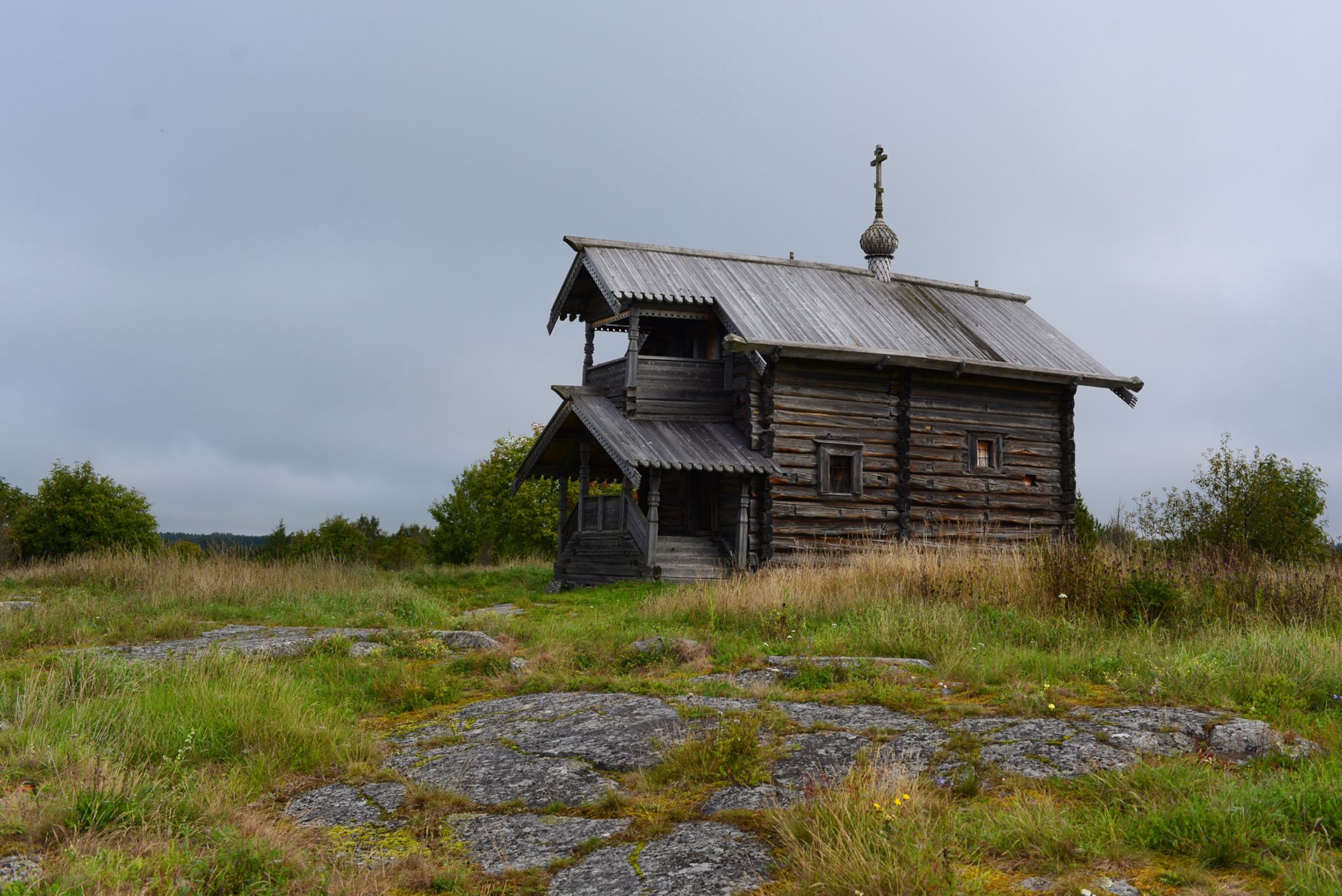 Фото село деревянное. Деревянное (Карелия). Деревня деревянное Карелия. Село деревянная Карелия Главная сцена. Республика Карелия деревянные дома.