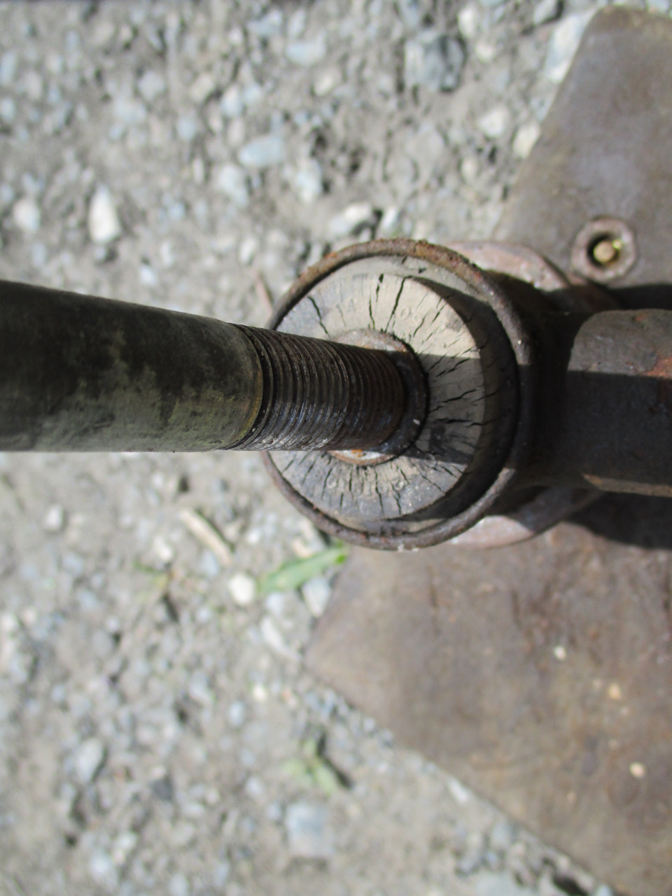 из втулки — Lada 21061