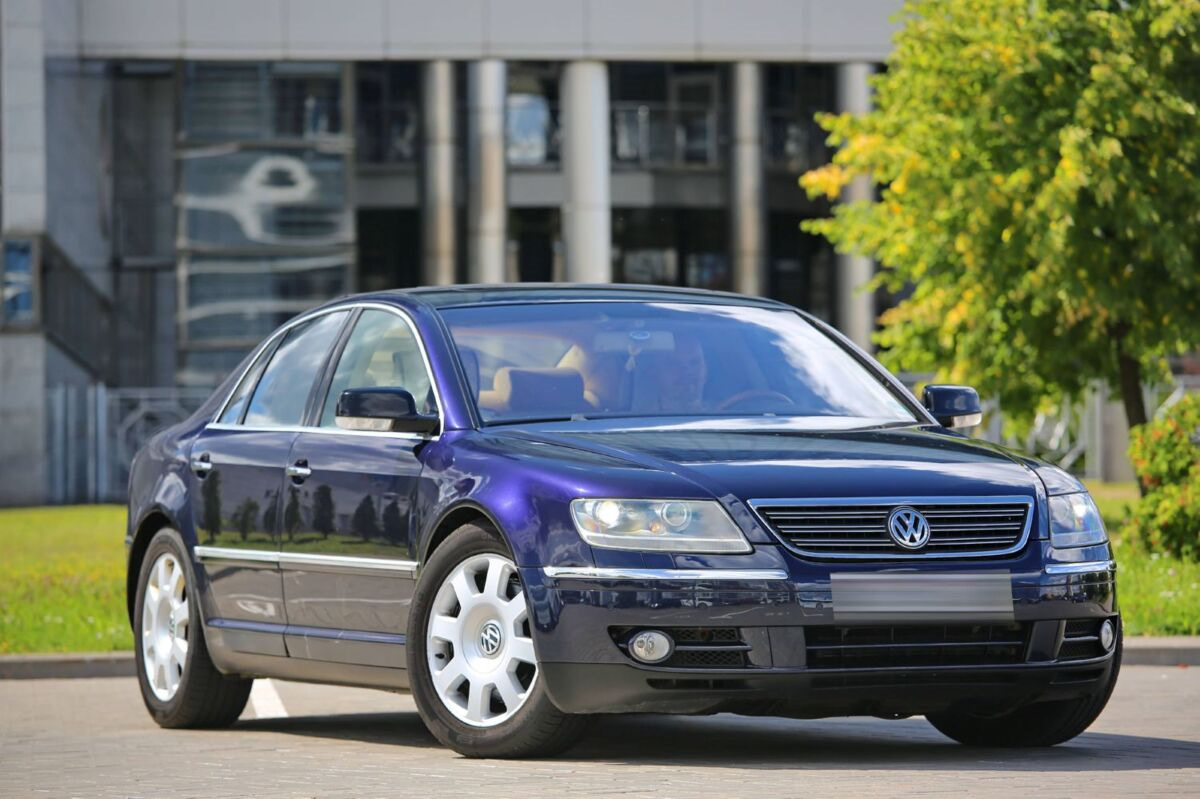 VW Phaeton 2011