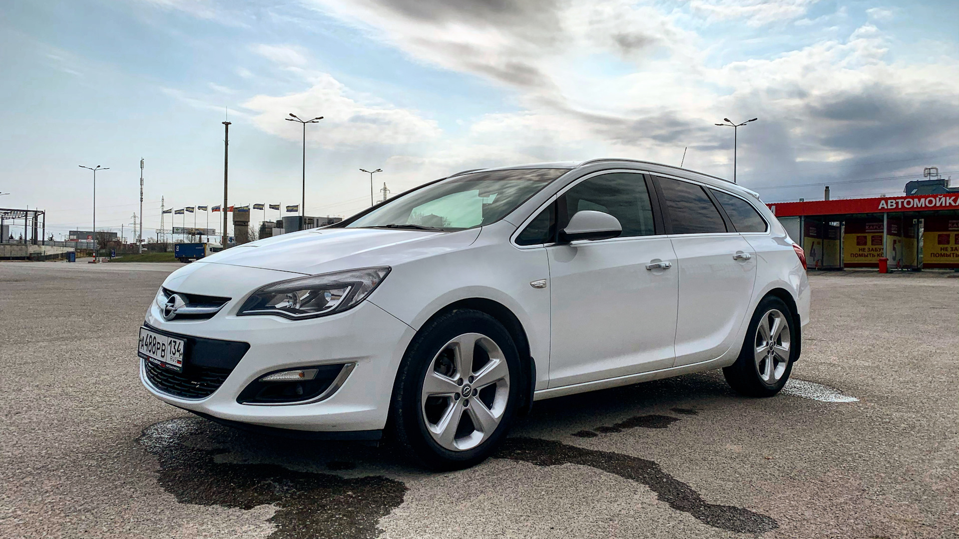 Opel Astra J 1.4 бензиновый 2012 | J Sports Tourer на DRIVE2