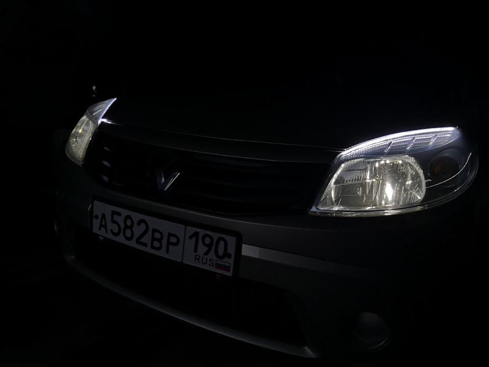 Фото в бортжурнале Renault Sandero 1G