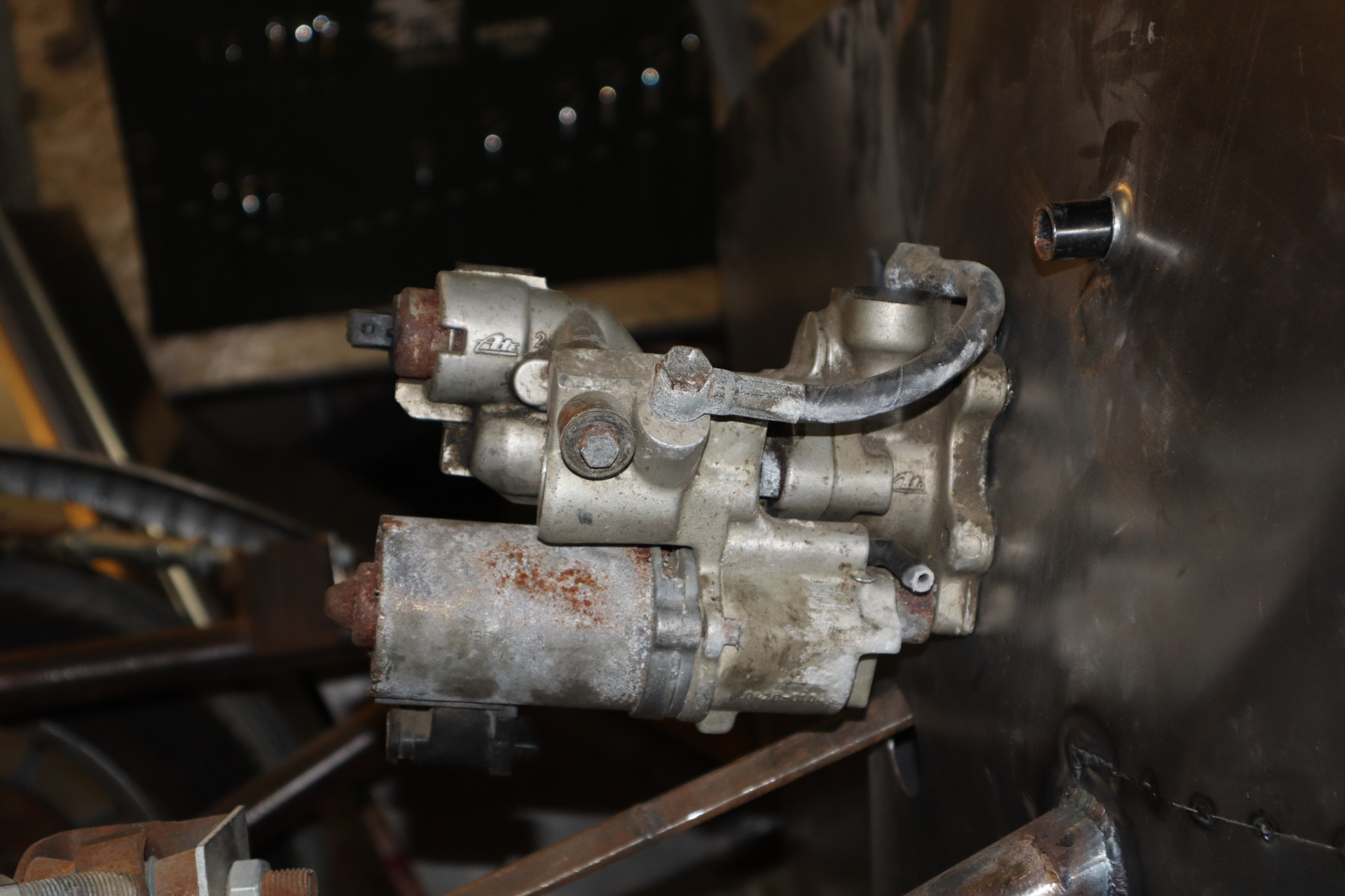 Ещё только забрезжил рассвет, а у меня уже стоит… — Ti-REX Дрифт Род, 2 ...