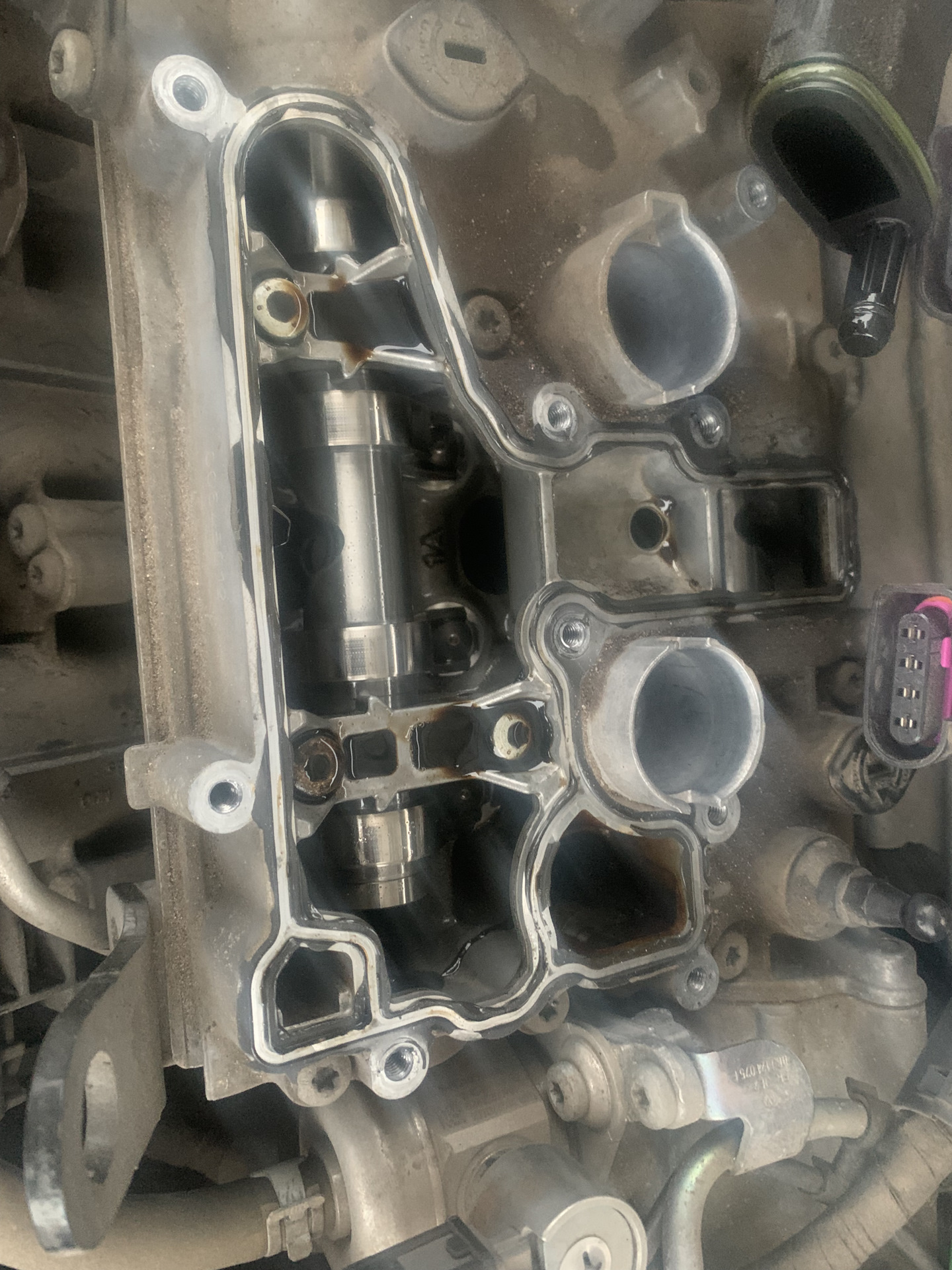 Запах жжёного масла из выхлопной трубы(.ч2 — Skoda Octavia A5 Mk2, 1,8 ...