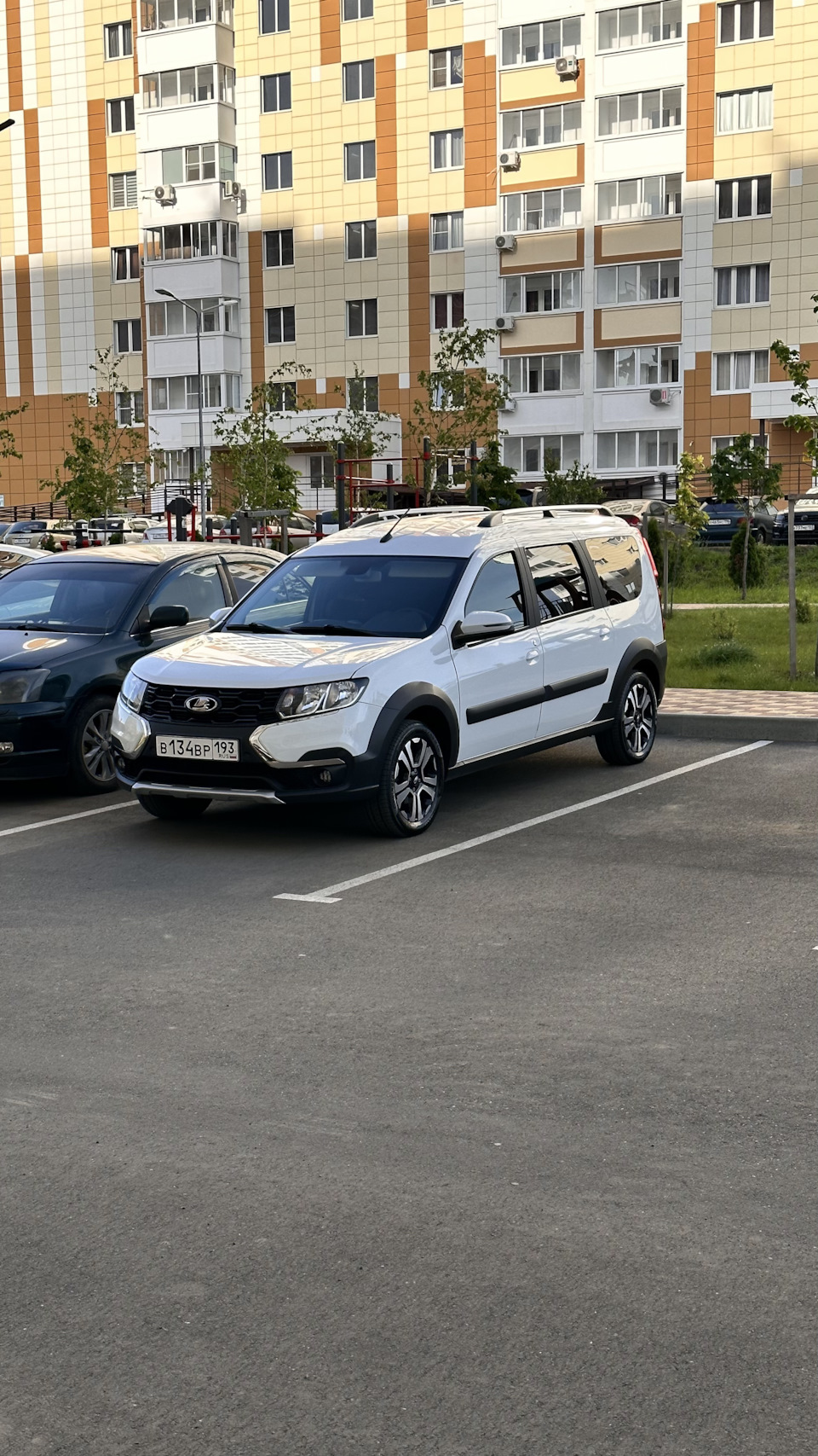 Первый раз раскатали)) — Lada Largus Cross, 1,6 л, 2021 года | наблюдение |  DRIVE2