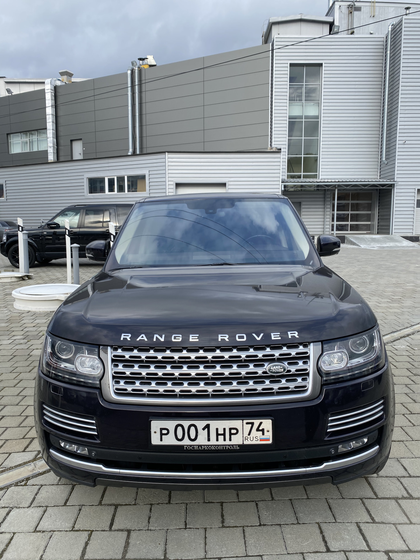 Починил! — Land Rover Range Rover (4G), 4,4 л, 2013 года визит на