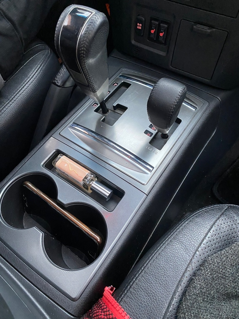 Карбоновые накладки в салон с Алишки — Mitsubishi Pajero (4G), 3,2 л ...