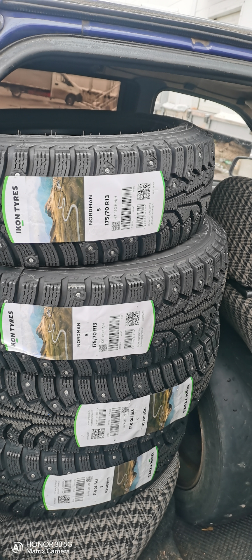 Покупка и замена зимних "валенков" Ikon Tyres Nordman 5 175/70 R13 82T ...