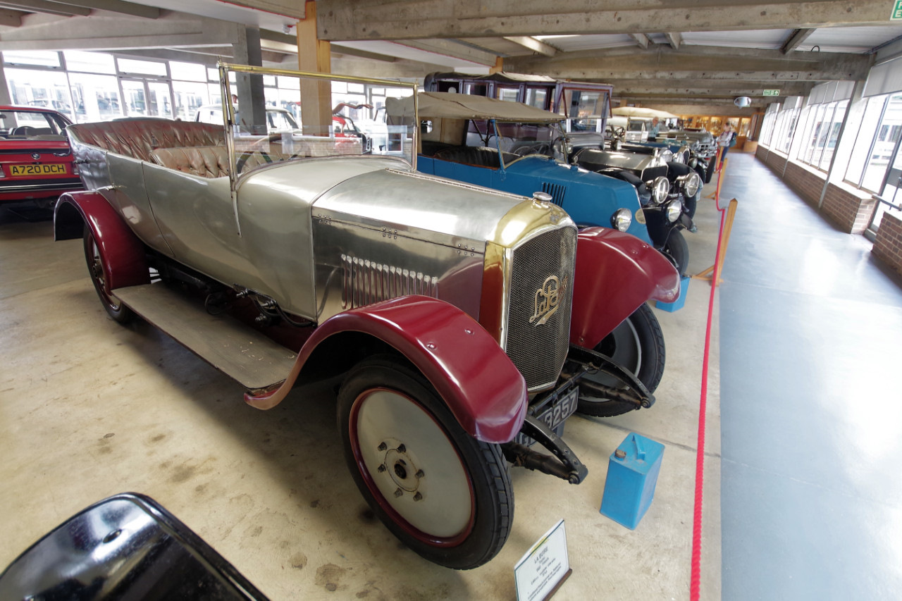 Caister Castle — Часть 9. Jowett, La Buire, Lagonda, Lea Francis, Leon  Bollee, Locomobile, Lotus, Mazda, McLaughlin, Merryweather — DRIVE2