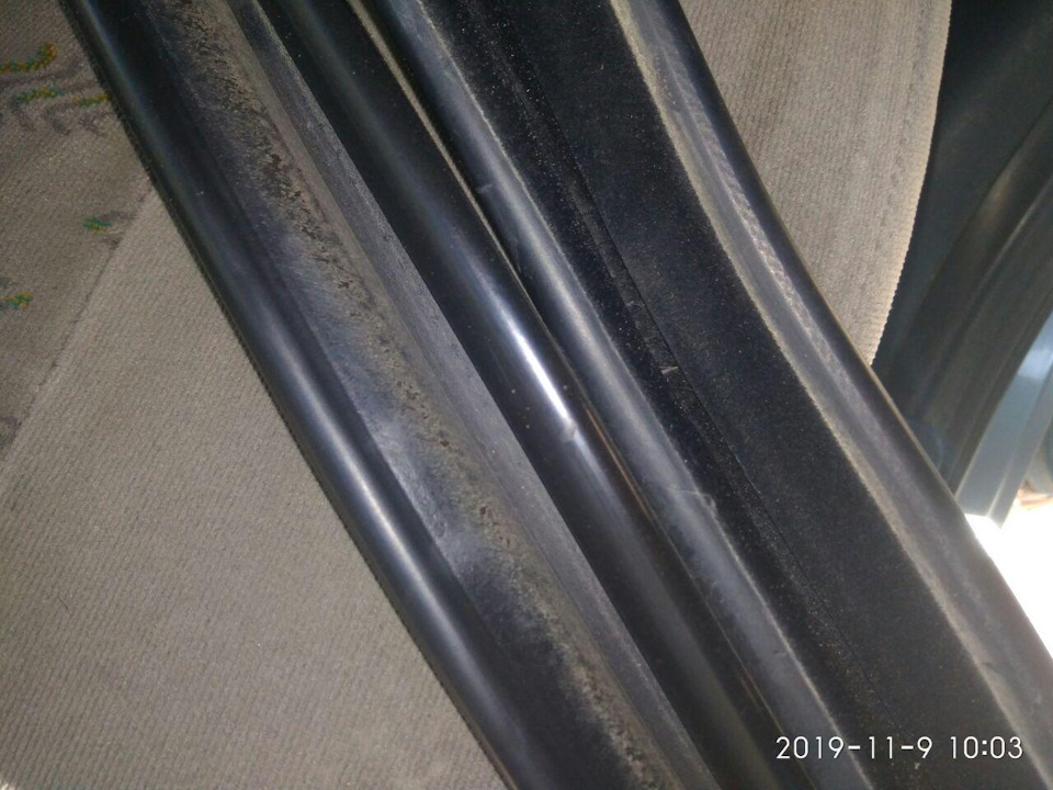 замена уплотнительных резинок на стеклах — Lada Калина хэтчбек, 1,6 л ...