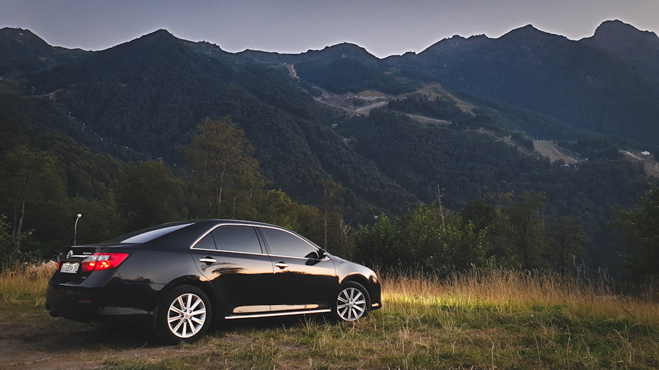 Камри фото на обои Фотосет из отпуска - Toyota Camry (XV50), 3,5 л, 2012 года фотография DRIVE2