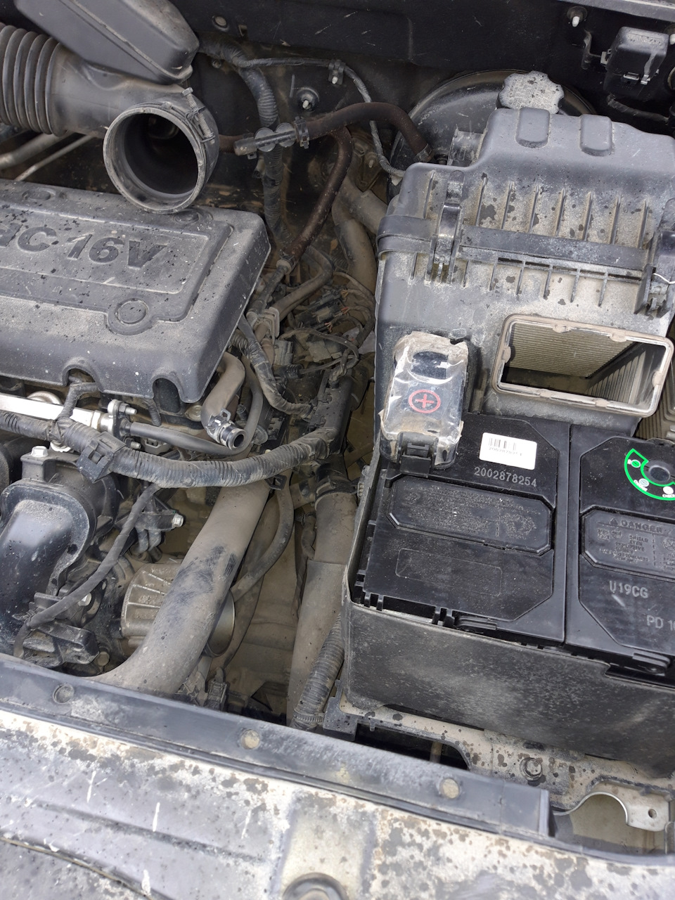 Чистка дроссельной заслонки — Hyundai Santa Fe (2G), 2,4 л, 2011 года ...