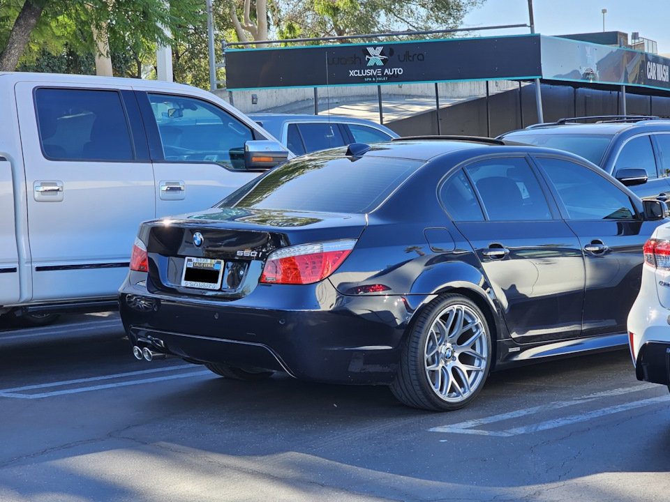 Фото в бортжурнале BMW 5 series (E60)