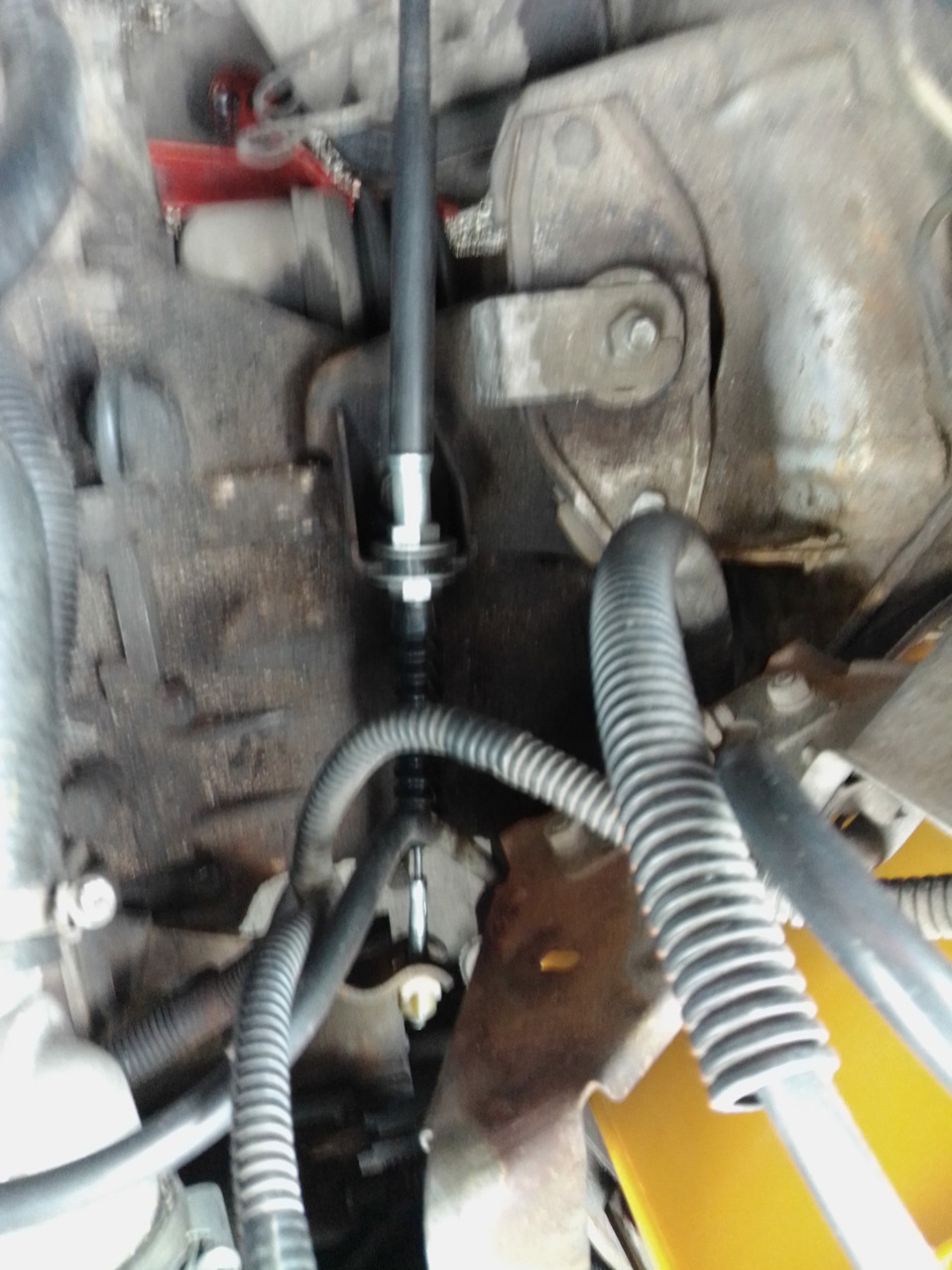 Тросик сцепления — Lada Приора седан, 1,6 л, 2008 года | своими руками ...