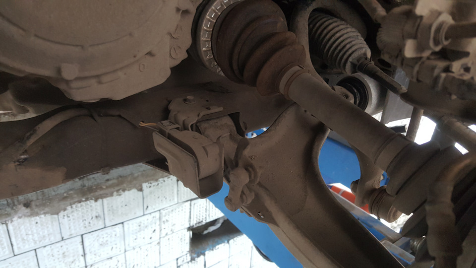 Датчик угла наклона? — Saab 9-3 (2G)