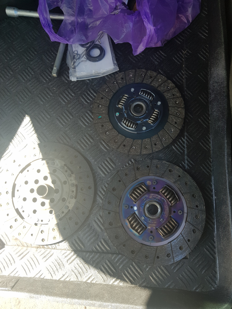 Mpv. Замена двухмассового маховика на одномассовый — Mazda MPV II, 2 л ...