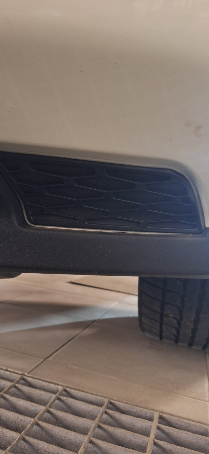 Заглушки переднего бампера — Land Rover Range Rover (3G), 4,2 л, 2007 ...