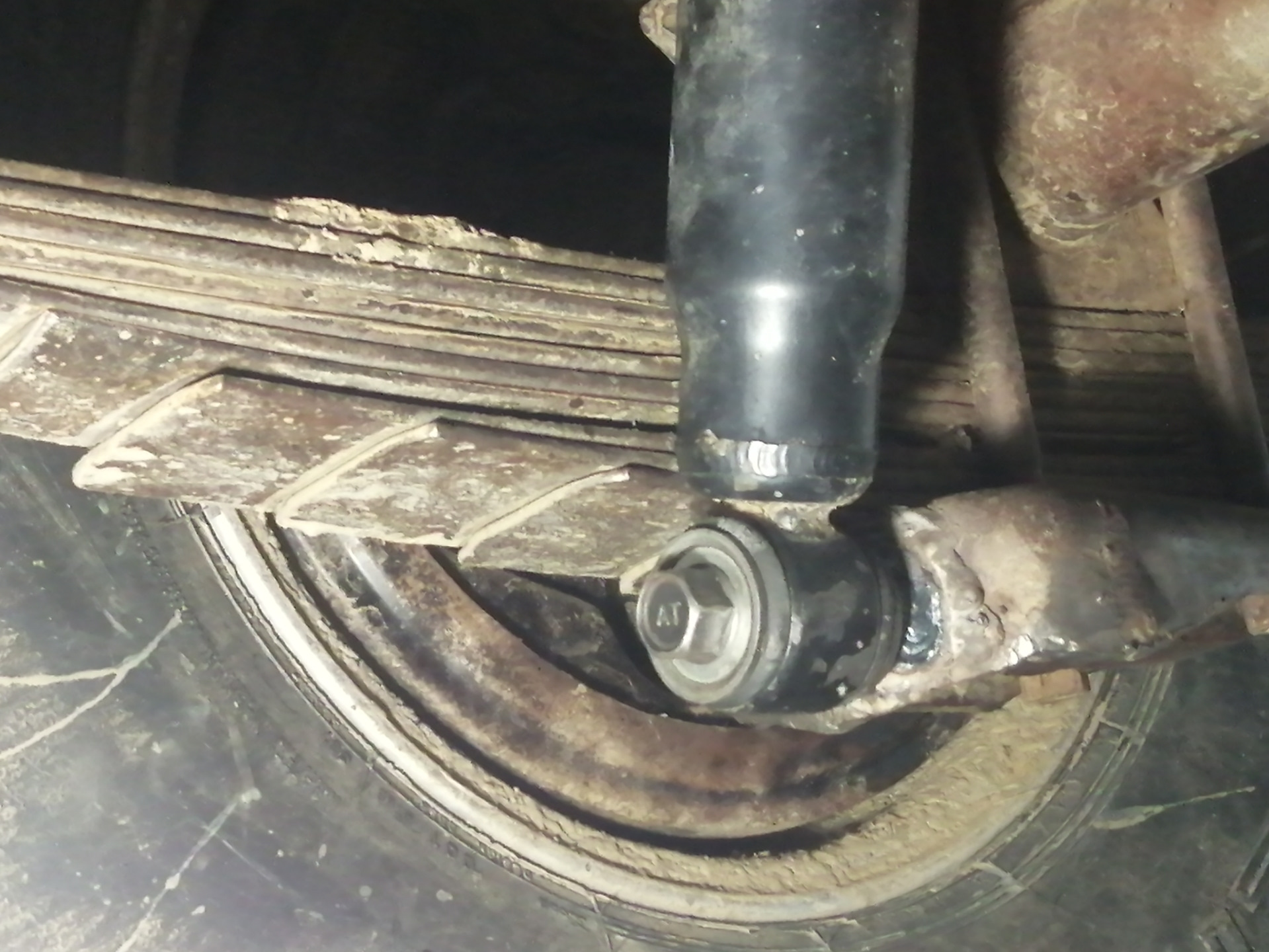 Восстановление креплений задних амортизаторов LC60 — DRIVE2