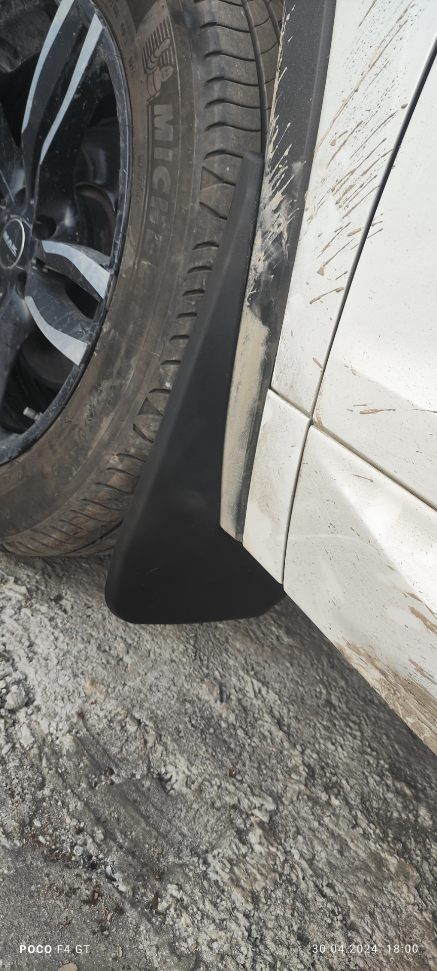 Кодиак установил брызговики SRTK 30.04.24 — Skoda Kodiaq (1G), 2 л ...