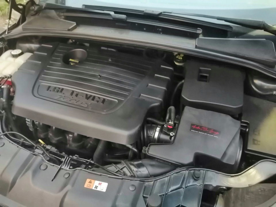 Процесс монтажа фотографировать бессмысленно, он строго противоположен демонтажу. Исключением является лишь прокачка нового ГЦС. — Ford Focus Hatchback III