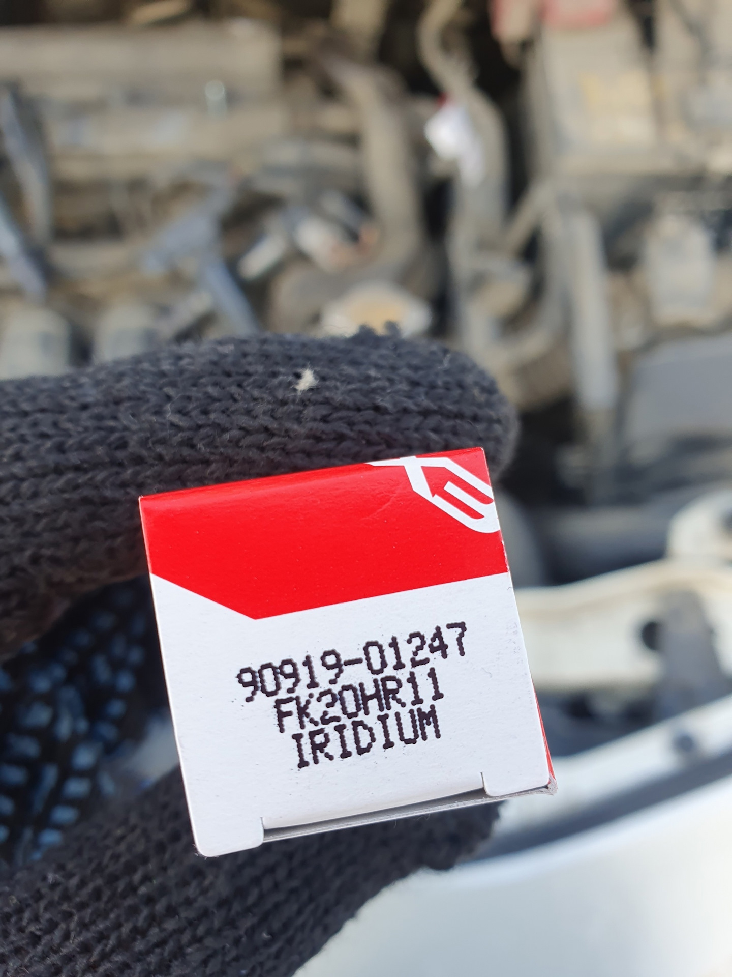 Замена свечей 1NZ-FE — Toyota Vitz (130), 1,5 л, 2015 года | расходники ...