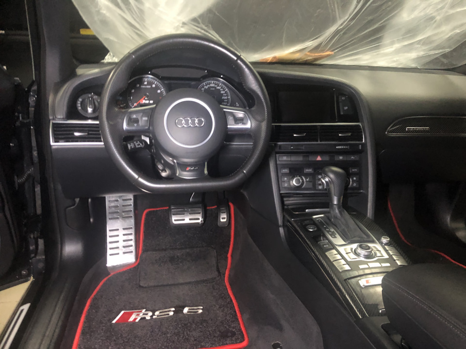 Фото в бортжурнале Audi RS6 (C6)