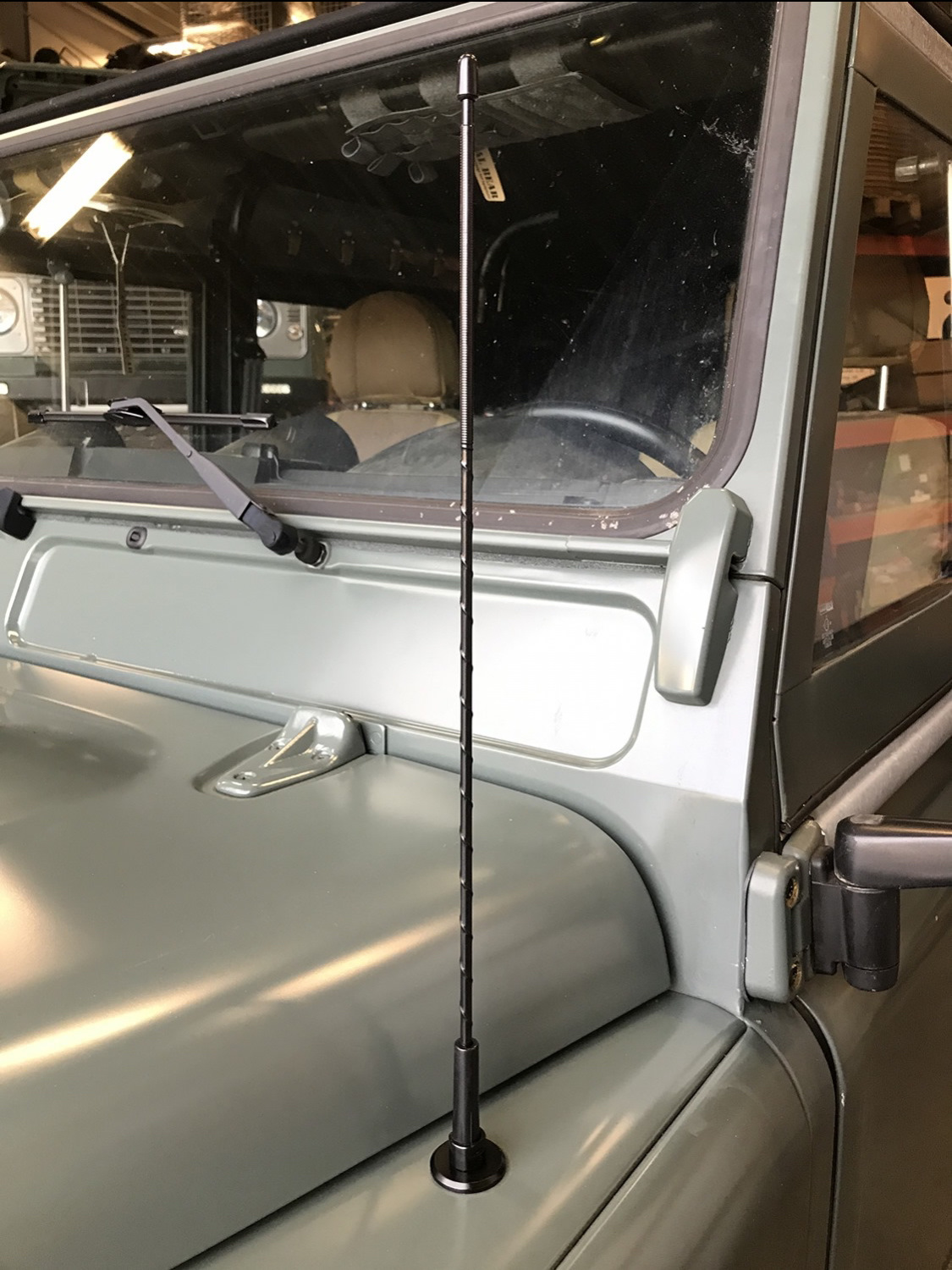 Антенна land rover defender