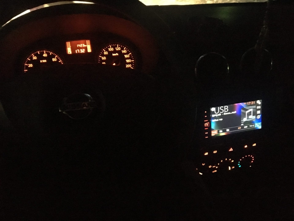 Фото в бортжурнале Nissan Almera V (G11/15)