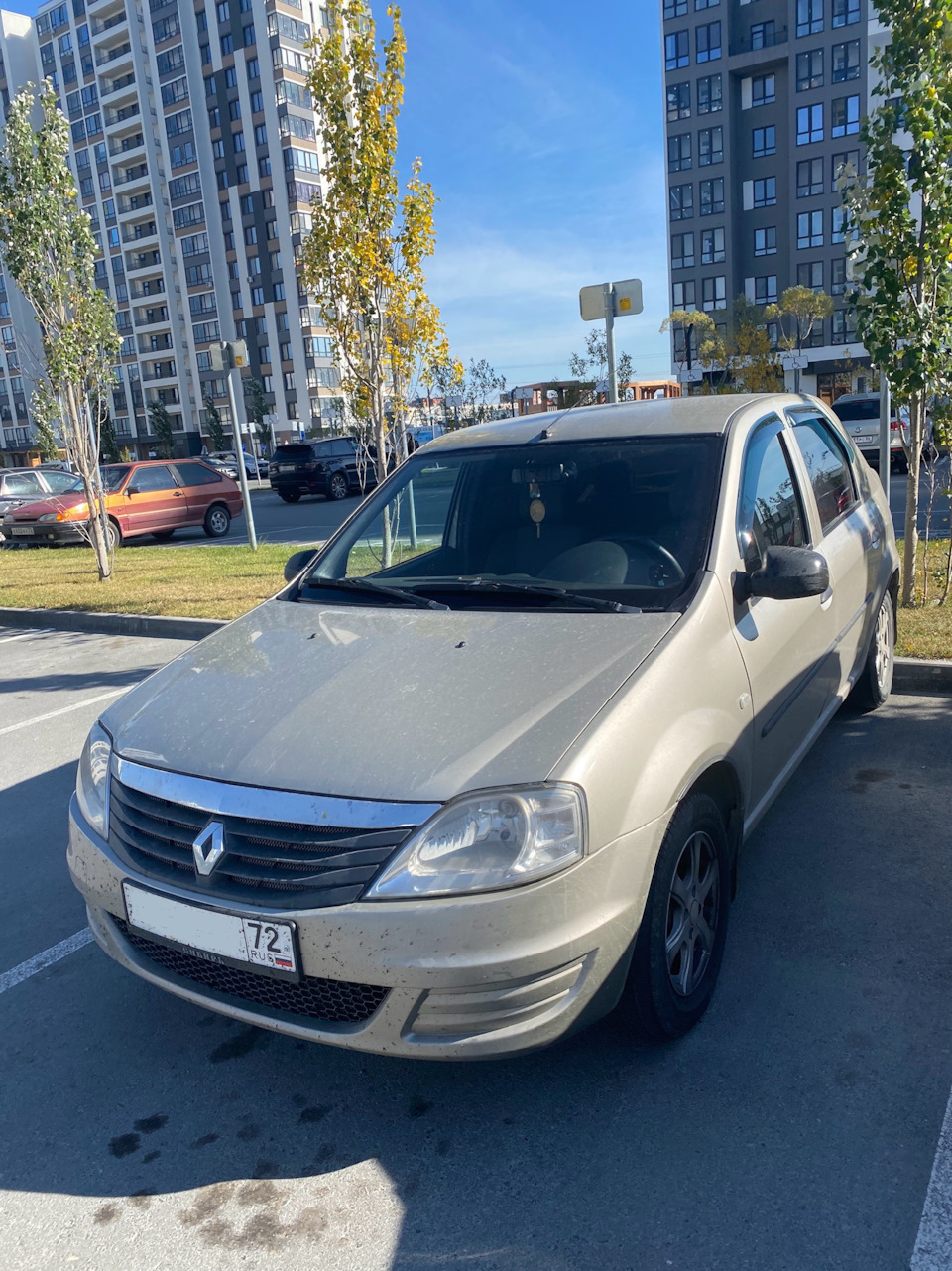 127 (Тюмень- Нижний Тагил- Тюмень) — Renault Logan (1G), 1,6 л, 2011 года |  покатушки | DRIVE2