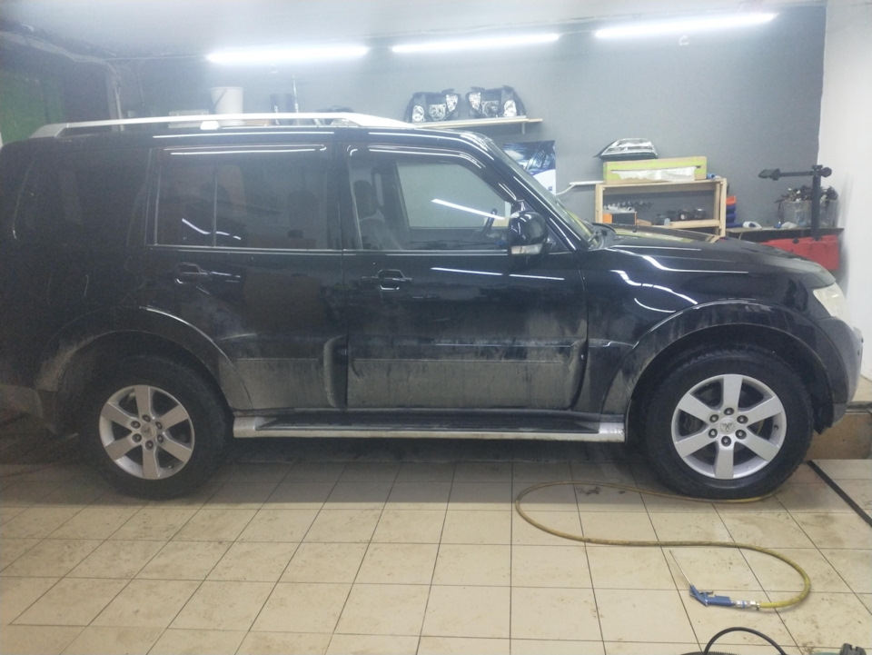 Замена колес — Mitsubishi Pajero (4G), 3,2 л, 2008 года | колёсные ...