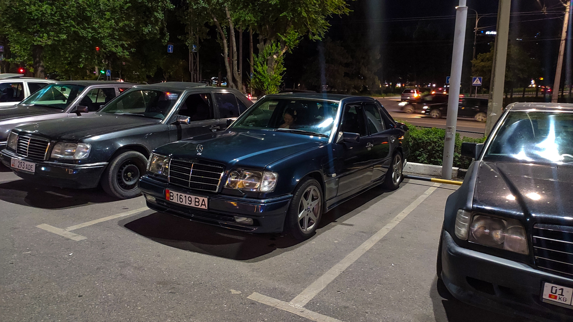 Mercedes-Benz E-class (W124) 3.2 бензиновый 1994 | Синий лис на DRIVE2